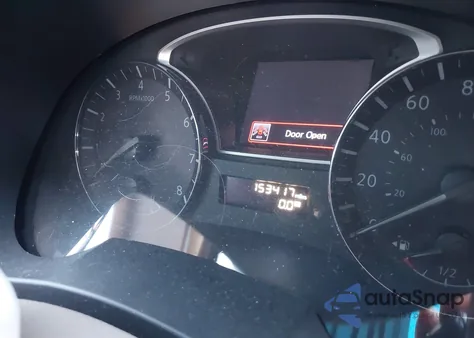 2015 Nissan Altima 2.5/2.5 S/2.5 Sl/2.5 Sv z USA, uszkodzony, nr VIN 1N4AL3AP3FN326997